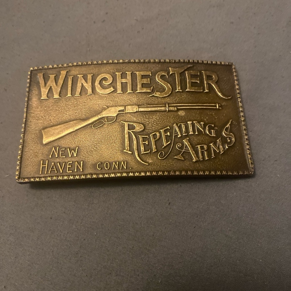 Vintage 1970’s 1980’s Winchester Repeating Arms Belt Buckle Buckle